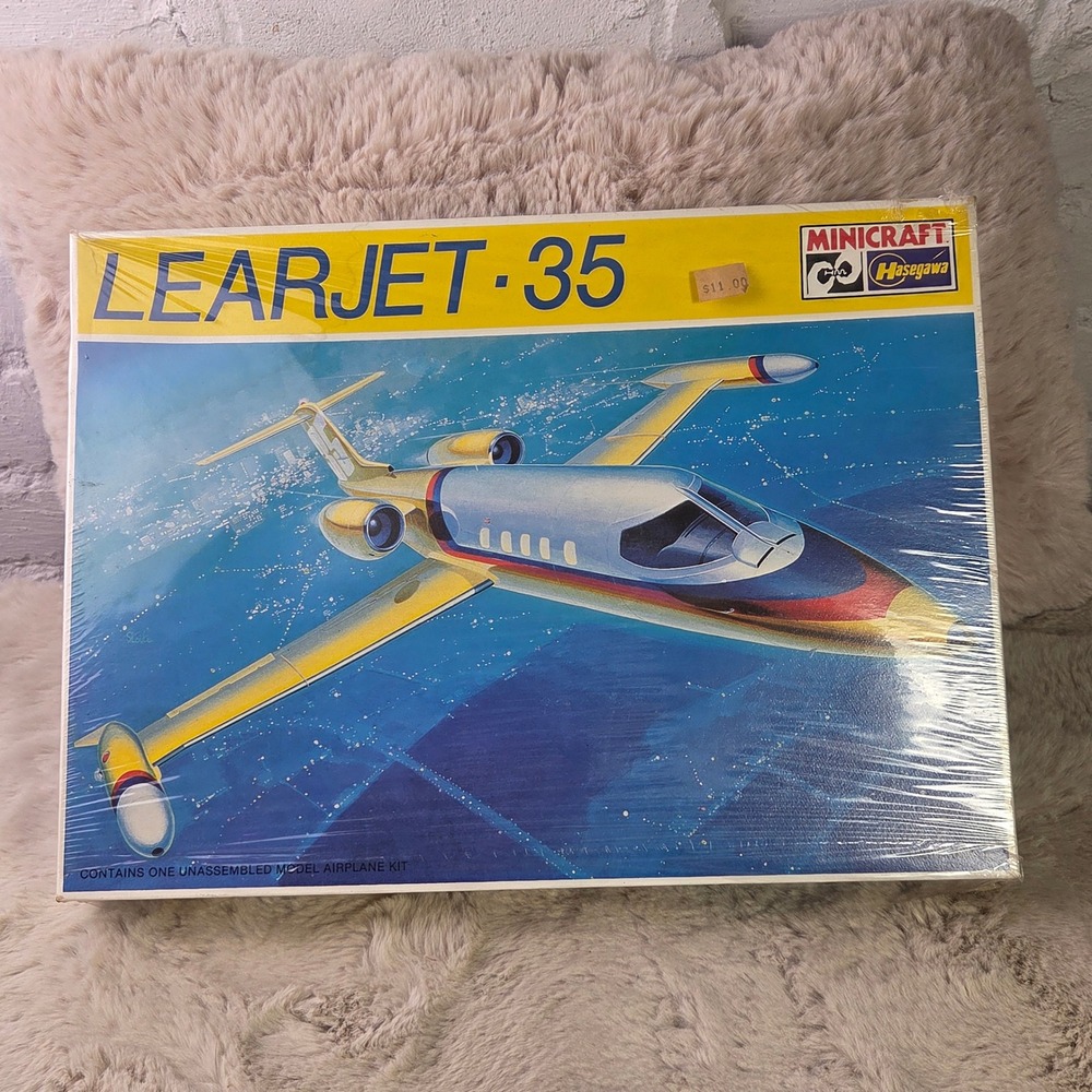 Minicraft Hasegawa Learjet 35 1/48 Scale Model Airplane Kit 1169 Factory Sealed